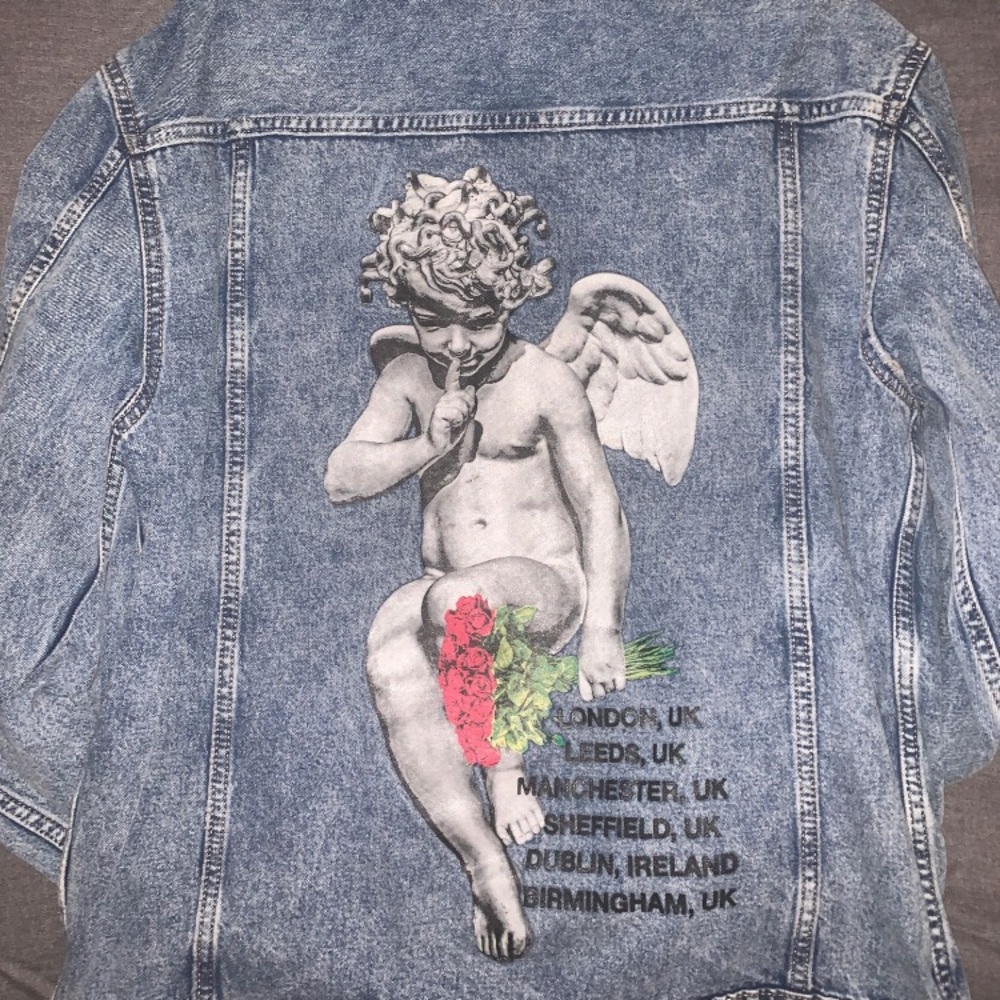 Jean jacket - Picture 2 of 3